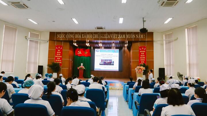 Bệnh viện nâng cao kỹ năng chăm sóc Catheter lọc máu cho đội ngũ điều dưỡng