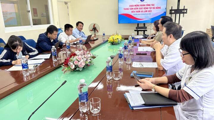 Bệnh viện Đa khoa Trung ương Quảng Nam đón tiếp Đoàn CDC Đà Nẵng khảo sát, rà soát công tác giám sát bệnh bại liệt