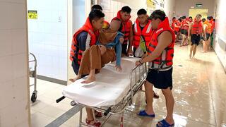 Bộ Y tế yêu cầu: Cơ sở y tế khu vực miền Trung sẵn sàng cấp cứu cho nạn nhân do